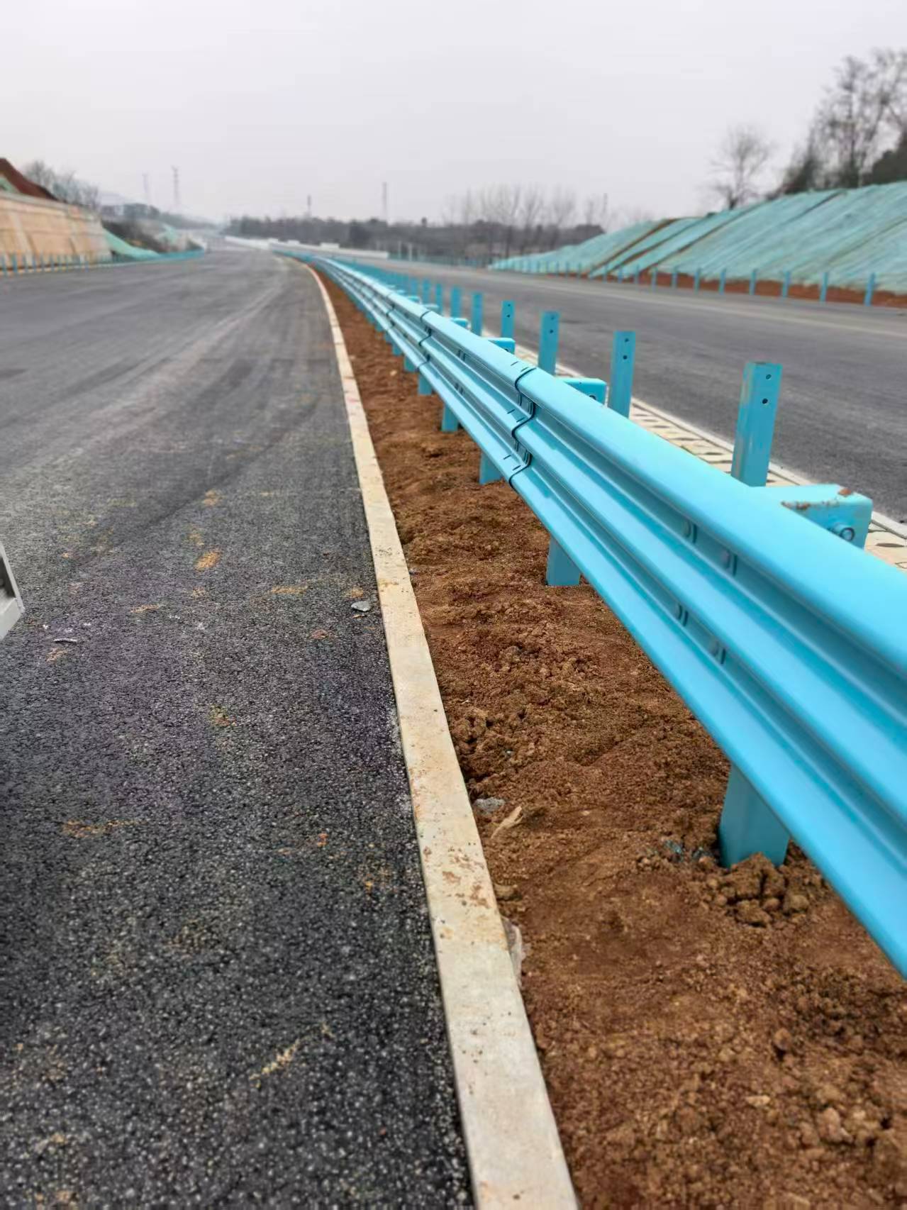 兰州市乡村公路波形护栏波形护栏板 - 方案